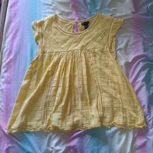 Sun yellow blouse. Brand- New Directions size PL
